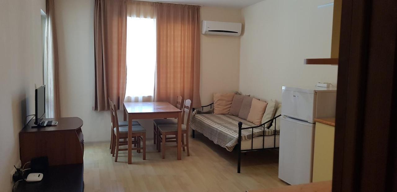 Kabakum Sunrise Apartments Златни пясъци Екстериор снимка